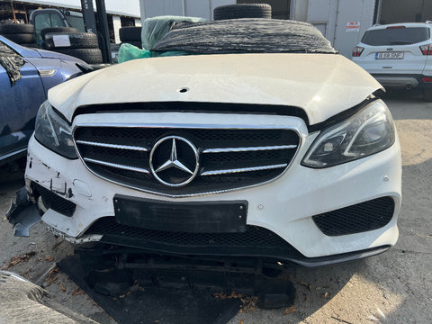 Dezmembrez Mercedes E-class w212 facelift 2015 combi 651.924