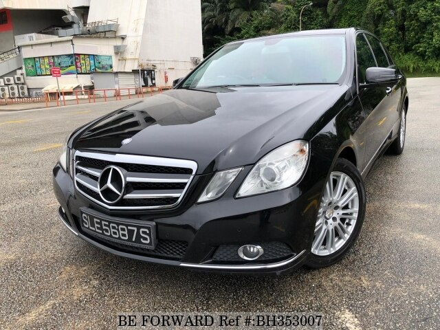 Dezmembrez Mercedes E CLASS W212