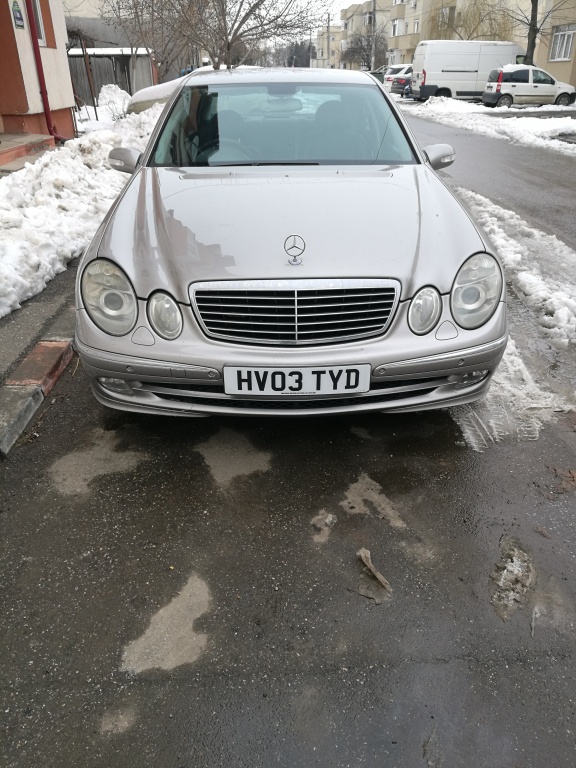 Dezmembrez Mercedes E220 cdi w211 tip 646961