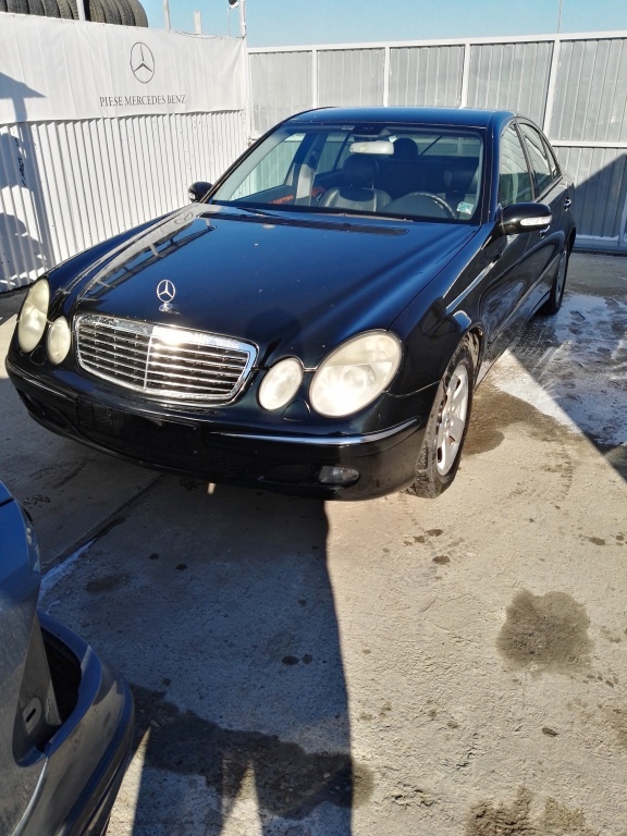 DEZMEMBREZ MERCEDES E220 W211 2002