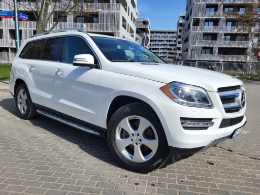 Dezmembrez Mercedes GL