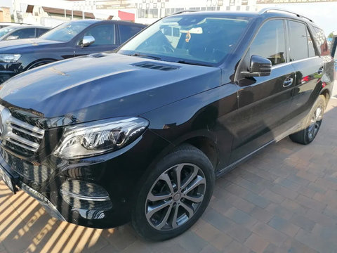 Dezmembrez Mercedes GLE 2.2cdi, W166, an 2016 2017