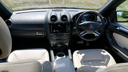 Dezmembrez Mercedes M-Class W164 2010 su