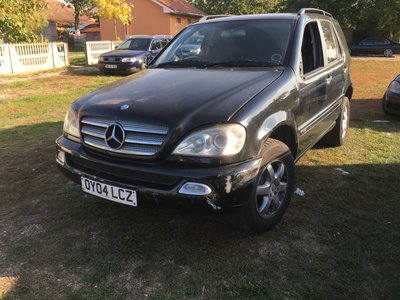 Dezmembrez mercedes ml 270 cdi