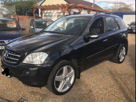 Dezmembrez Mercedes Ml 320 V6 W164