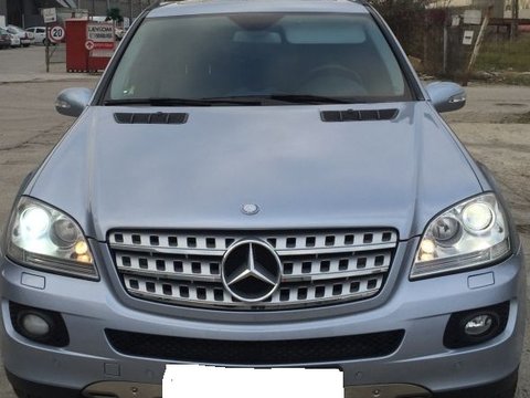 Dezmembrez Mercedes ML350 W164