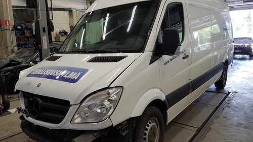 Dezmembrez mercedes sprinter 309/311/313