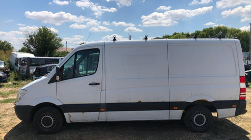 Dezmembrez Mercedes Sprinter 906 2008 DU