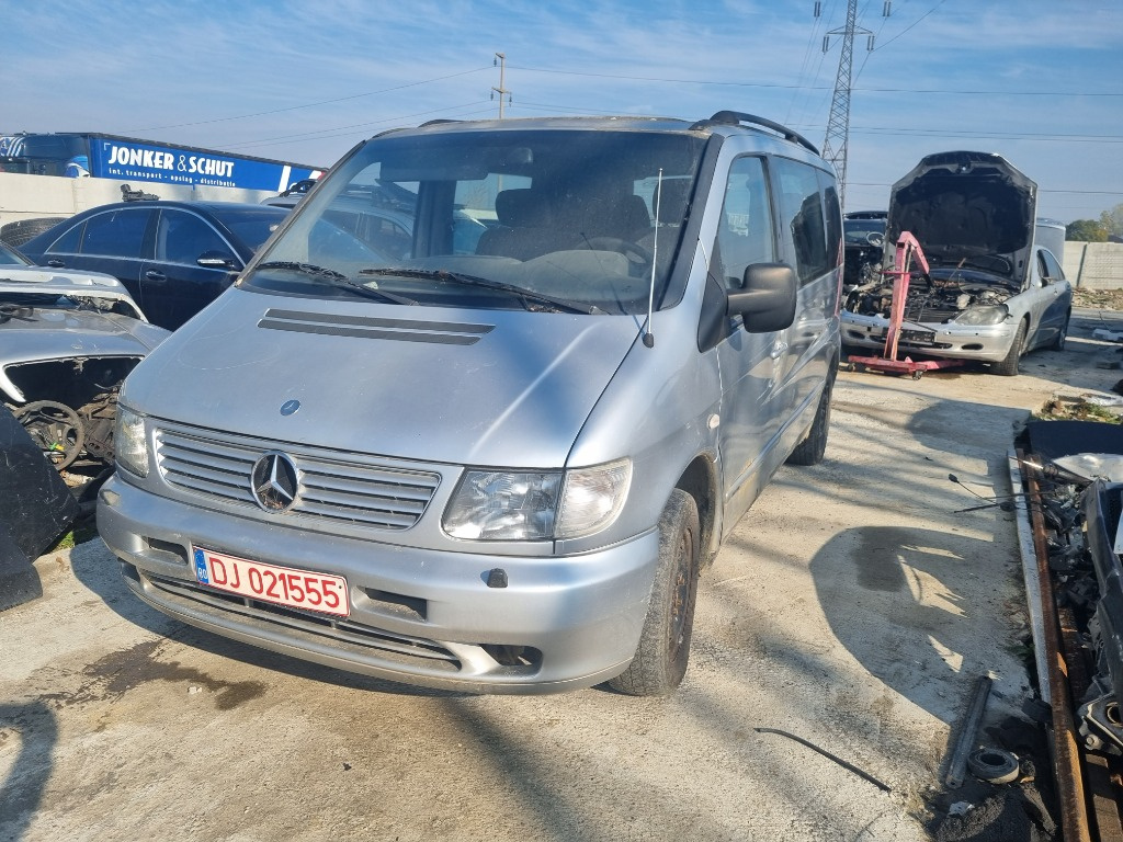 Dezmembrez Mercedes Viano fabricație 2001