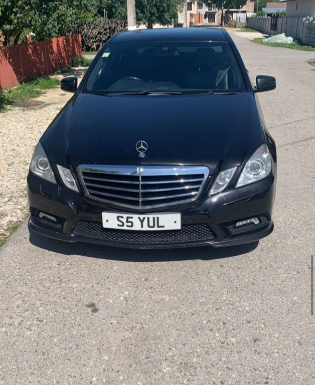 Dezmembrez Mercedes W212 AMG