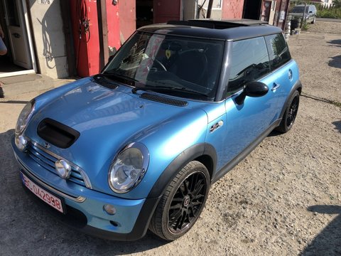 Dezmembrez mini cooper S 1,6 w11b16a.