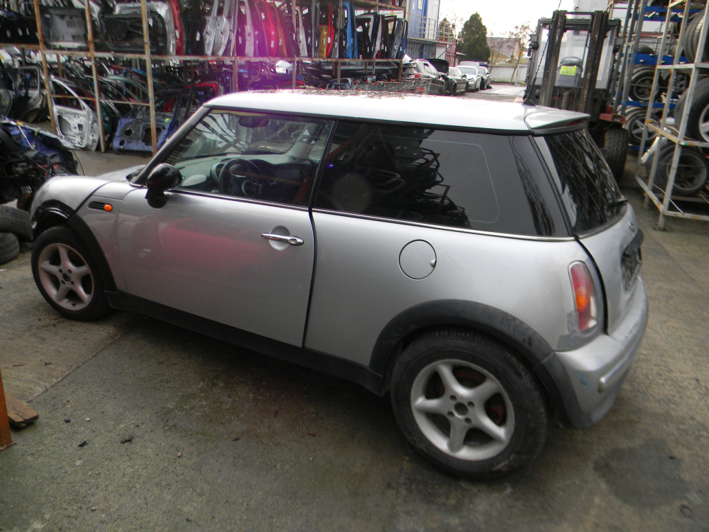 Dezmembrez Mini MINI (R50, R53) 2001 - 2