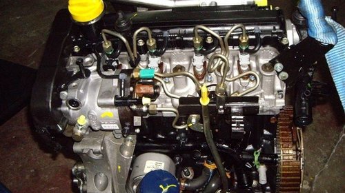 Dezmembrez motor 1.5 dci tip k9k bloc mo