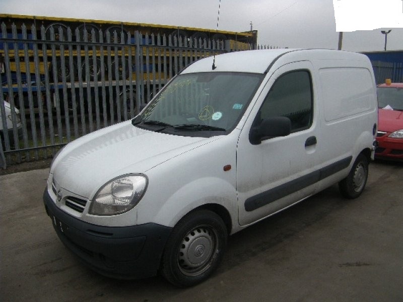 DEZMEMBREZ NISSAN KUBISTAR 1.5 DCI AN 2006