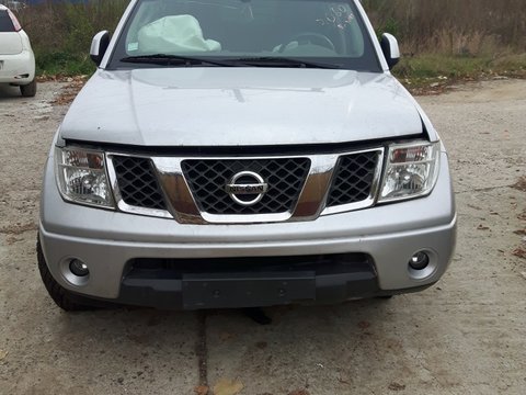 Dezmembrez Nissan Navara YD25 2500diesel 2009