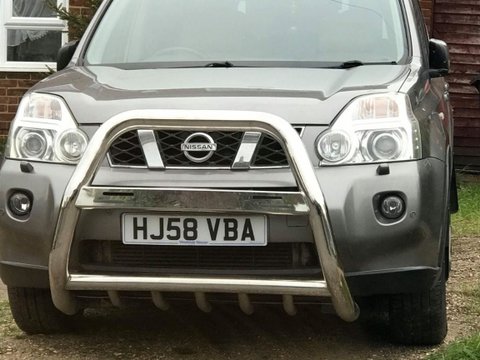 Dezmembrez nissan x trail 2009 t31