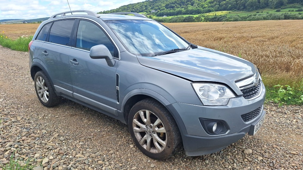 Dezmembrez Opel Antara 2.2 Diesel 4x4 Ma