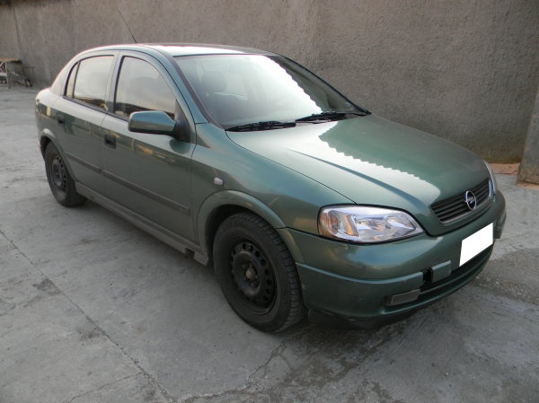 Dezmembrez Opel Astra G 2.0 DTI hatchback4+1 usi, 2002