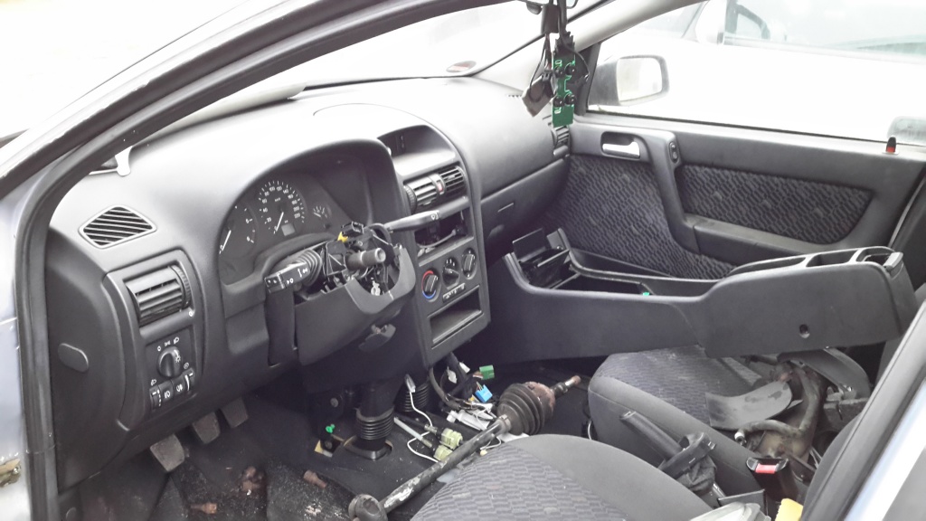 Dezmembrez opel astra g 2000 dti an 2000