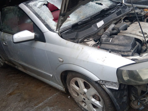 Dezmembrez Opel Astra G decapotabil in Cluj