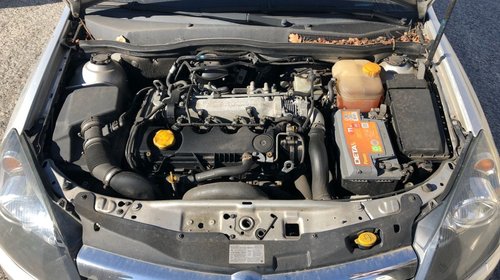 Dezmembrez Opel Astra H 1.3 diesel 1.6 b