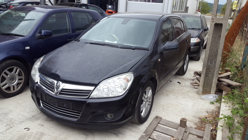 Dezmembrez opel astra h 1.7 cdti 101 cp z17dth 2007