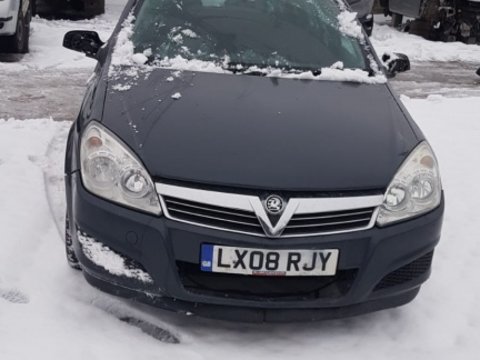 Dezmembrez Opel Astra H 2008 Hatchback 1.4