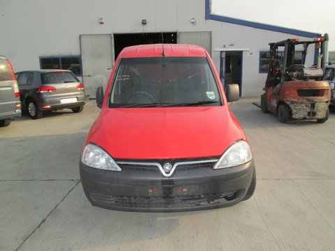 Dezmembrez opel combo 1.7 dti y17dt din 2003