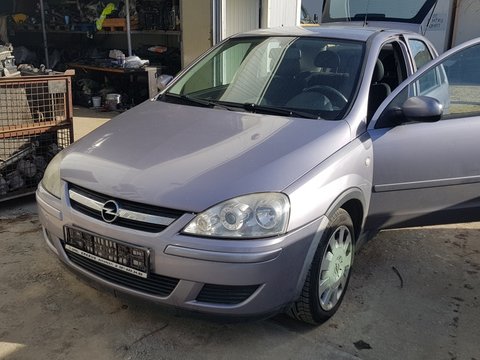 Dezmembrez Opel Corsa-C 1.2 TWINPORT 59 KW 80 CP X12XEP 2005