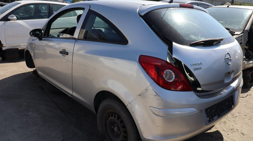 Dezmembrez Opel Corsa D, 1.2 b, an 2008