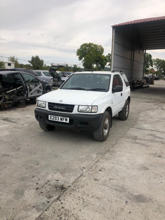 Dezmembrez opel frontera 2001 2.2d cutie manuala 5 trepte