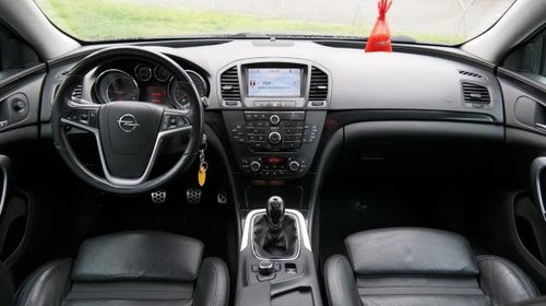 Dezmembrez Opel Insignia 2.0 CDTI, 163 c