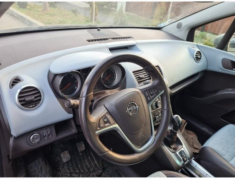 Dezmembrez Opel Meriva B 1.7 cdti facelift flexfix suport bicicleta Opel Meriva B facelift 2014-2017