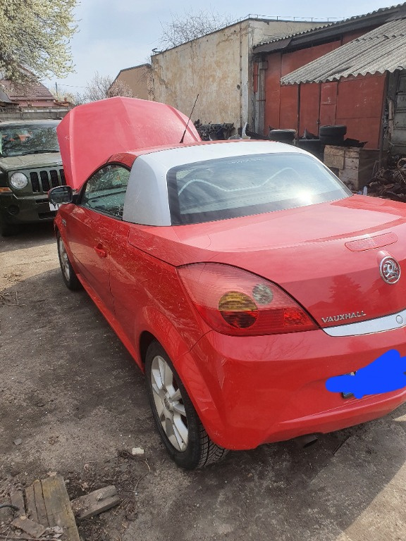 Dezmembrez Opel Tigra B Twintop 1.4xep