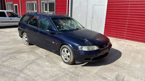 Dezmembrez Opel Vectra B 2000 berlina 2.