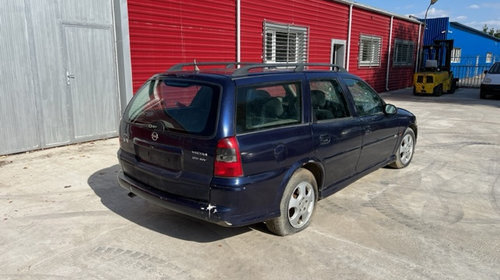 Dezmembrez Opel Vectra B 2000 berlina 2.