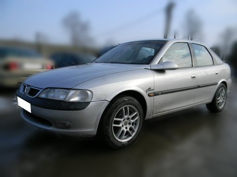 Dezmembrez Opel Vectra B2 2.0i ,an fabr.2000