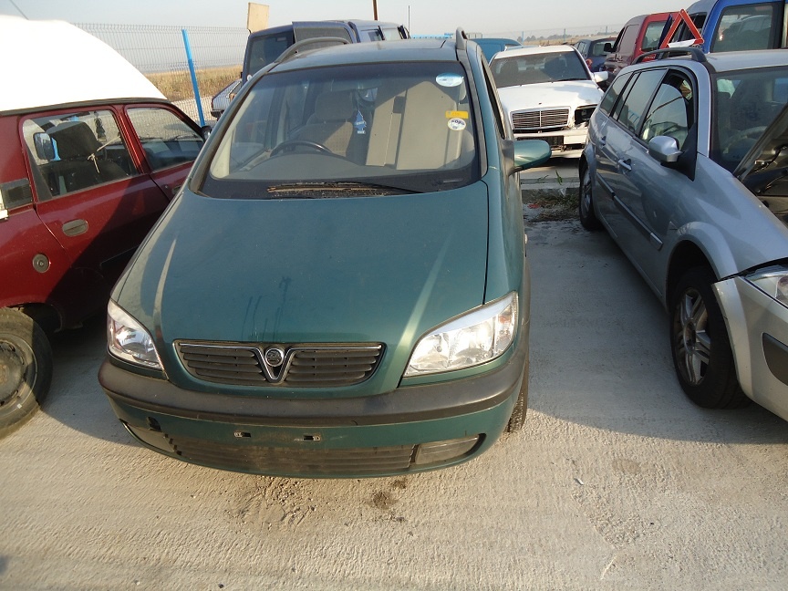 Dezmembrez Opel Zafira din 2000, 1.8 16v