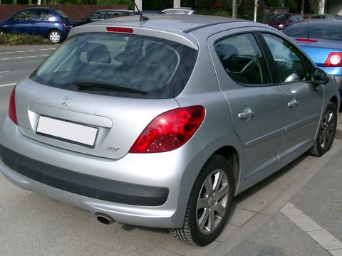Dezmembrez Peugeot 207, An 2008; 1.6 d,1.4 b,1.4 d