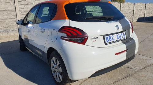 Dezmembrez Peugeot 208 2018 HATCHBACK 1.
