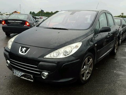 Dezmembrez Peugeot 307 1.6hdi