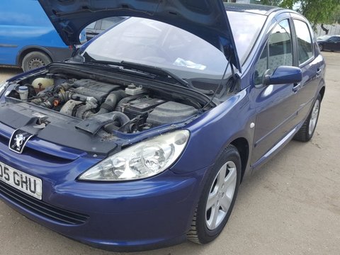 Dezmembrez Peugeot 307 2005 hatchback 1.6HDi