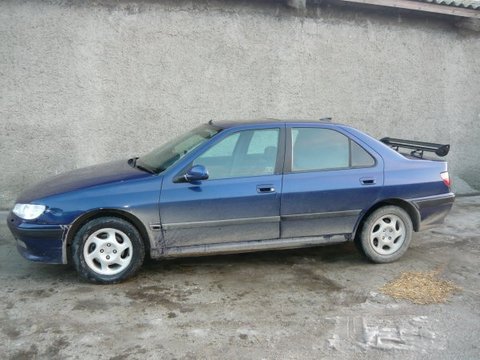 Dezmembrez Peugeot 406 2.2 HDI sedan