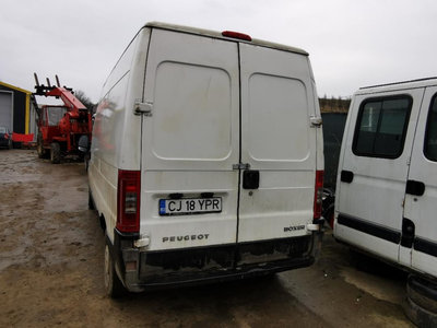 Dezmembrez Peugeot Boxer 2.2 Hdi 101 cp an 2003