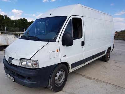 Dezmembrez Peugeot Boxer 2003 2.8hdi