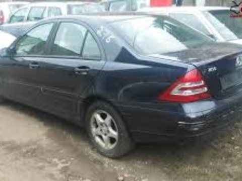 Dezmembrez / Piese Mercedes C-Class S203 C270 2.7 CDI 170 CP