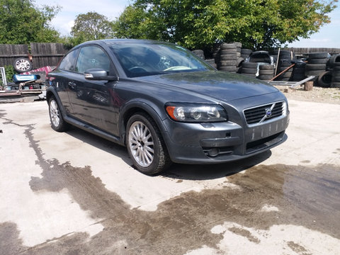 Dezmembrez Piese Sh Volvo C30 2.0 D Euro 4 Model 2008