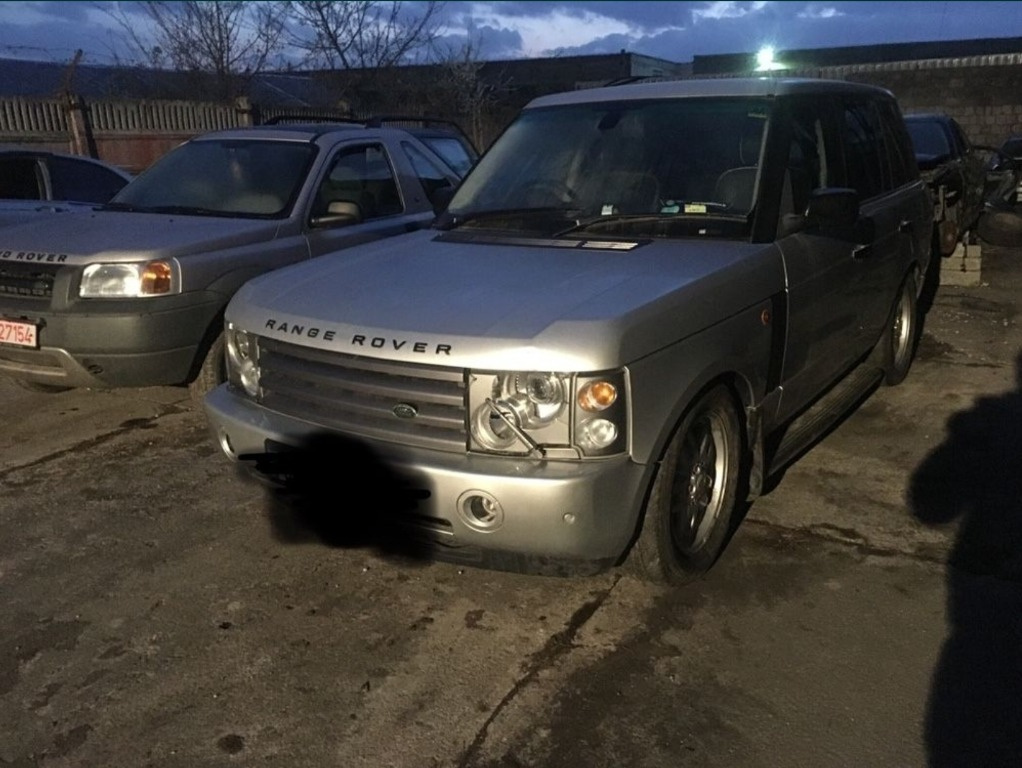 Dezmembrez Range Rover Vogue L322 3.0 d diesel 4.4 benzina dezmembrari