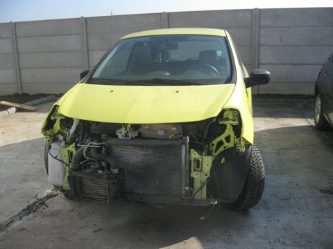 Dezmembrez Renault Clio 3 Facelift 2011