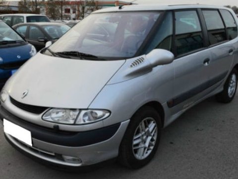 Dezmembrez Renault Espace III 2.2 DT fab 1999